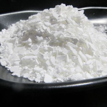 氯化鈣廠家的產品在建筑行業(yè)有什么用